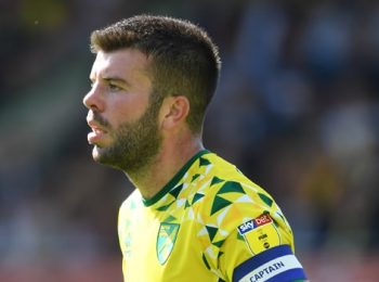 Grant Hanley sẵn sàng chiến đấu cho vị trí chính thức tại Norwich