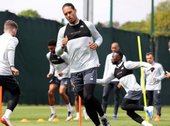 Van Dijk cho rằng Quả bóng vàng không quan trọng bằng thành tích của Liverpool