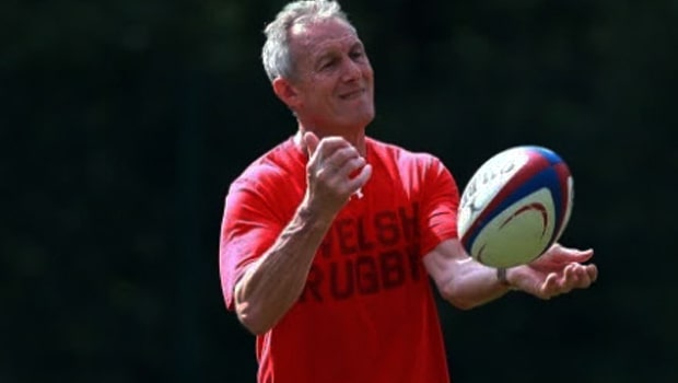 Trợ lý HLV Rob Howley của ĐT Rugby xứ Wales vướng scandal cá cược